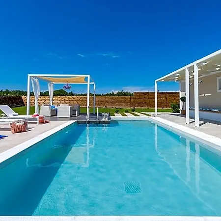 Madini Zakynthos